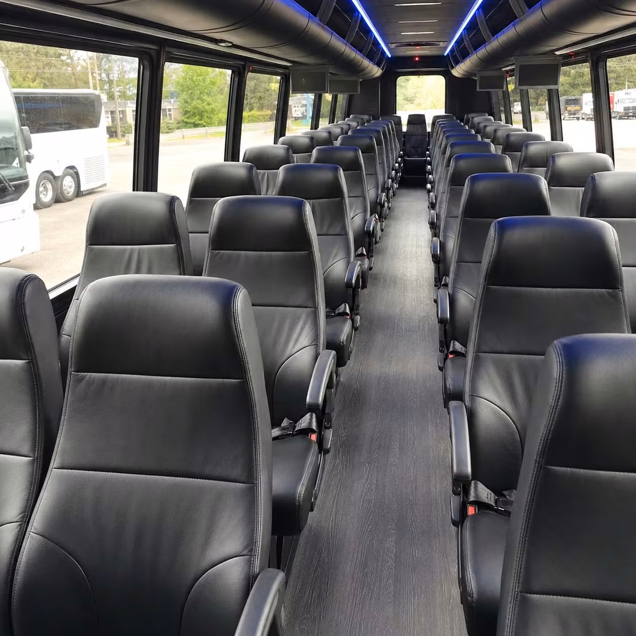 keep your reno wedding weekend running on schedule with minibus rentals