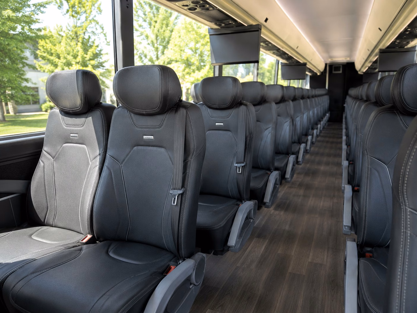ski resort shuttle buses and mountain sports transportation near reno